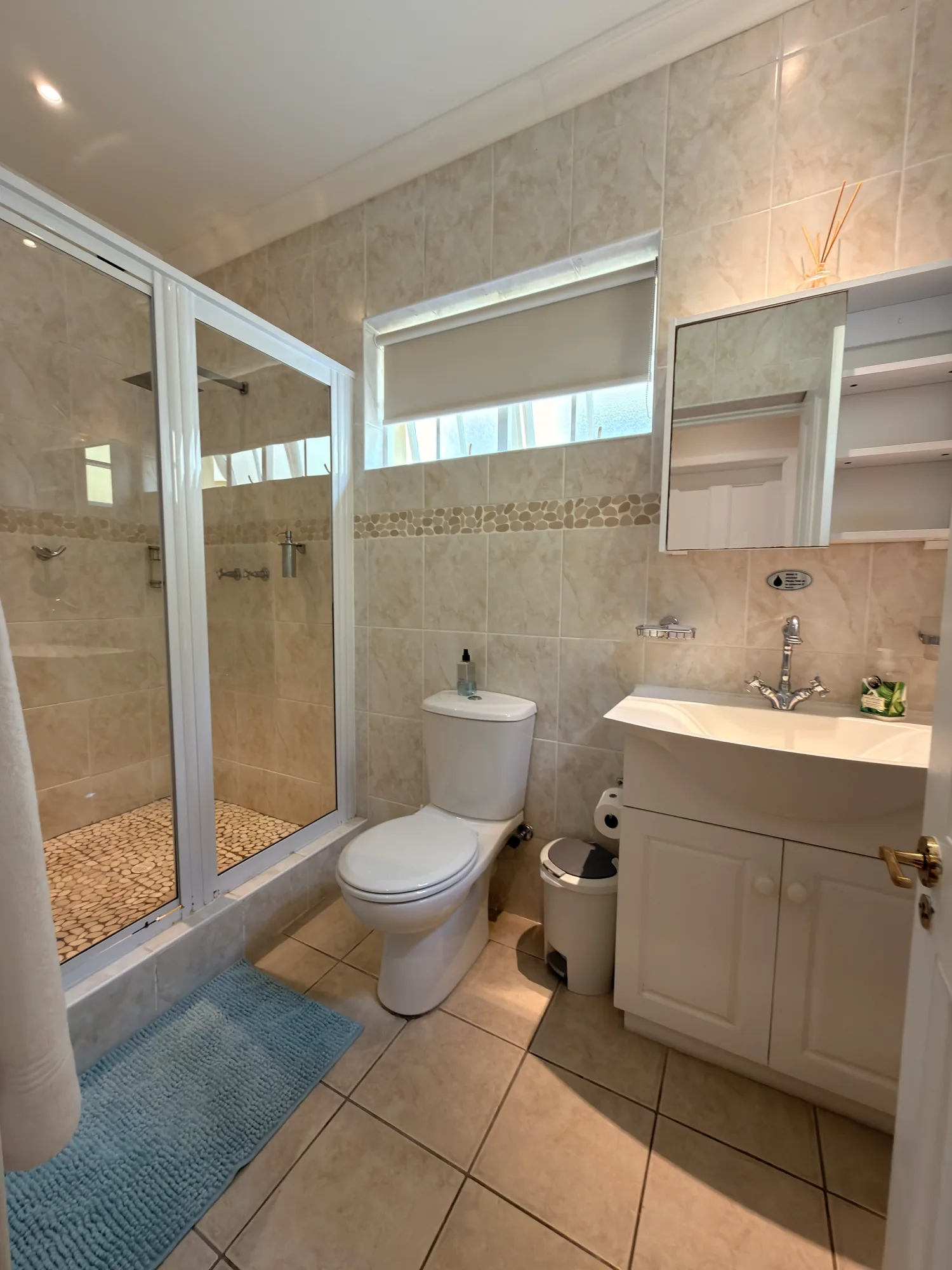 Two-bedroom family unit &mdash; photo 6